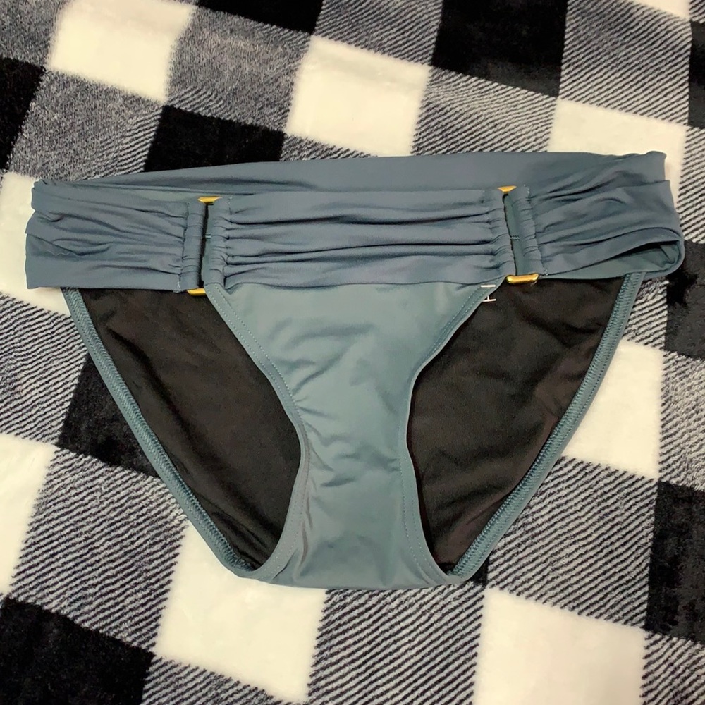 Women’s swimsuit bottoms